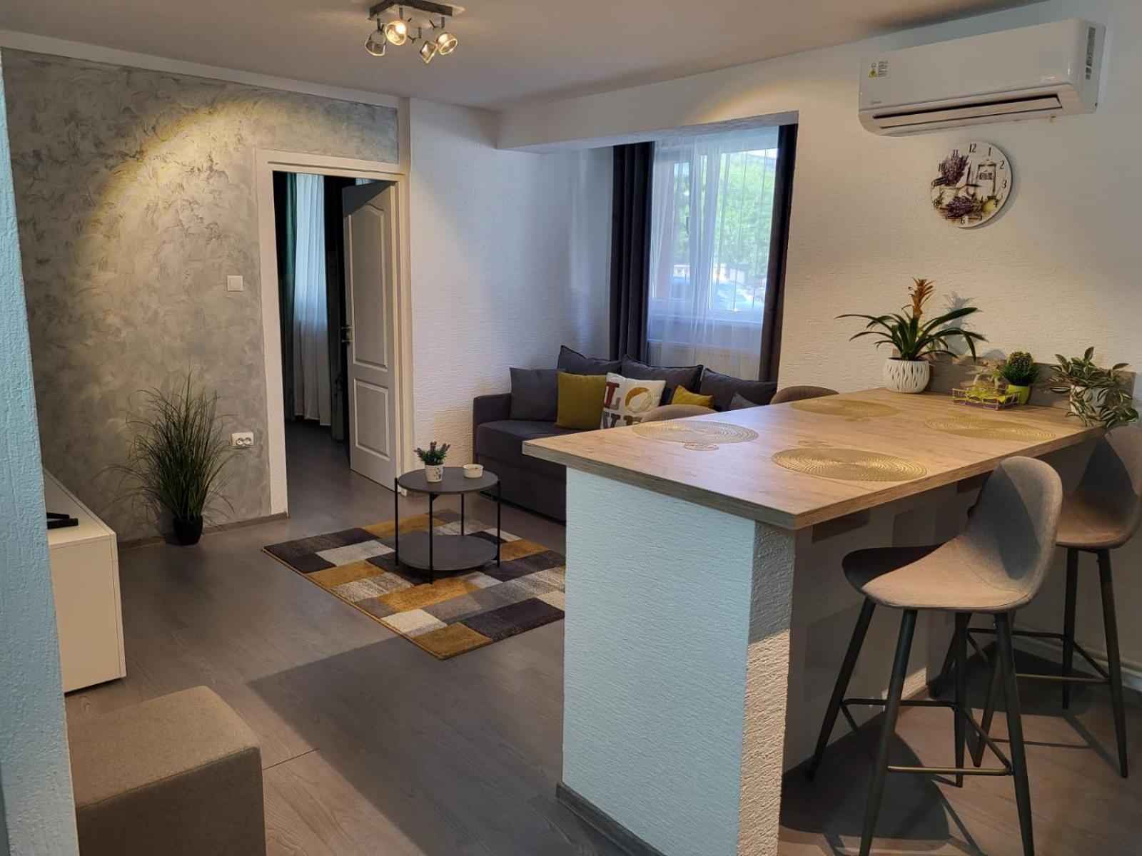 Mona Central Apartment هونيدوارا المظهر الخارجي الصورة